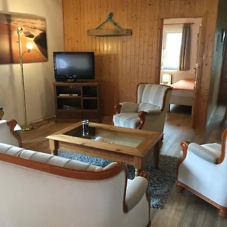 Gaestehaus Zur Linde Estalagem Otterndorf