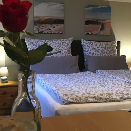 Gaestehaus Zur Linde Fogadó 3*