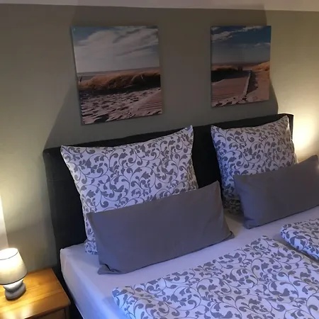 Gaestehaus Zur Linde Inn