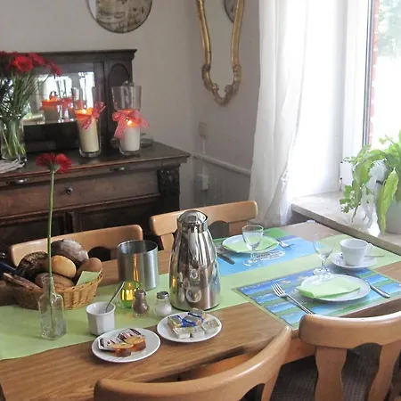 Gaestehaus Zur Linde 3*